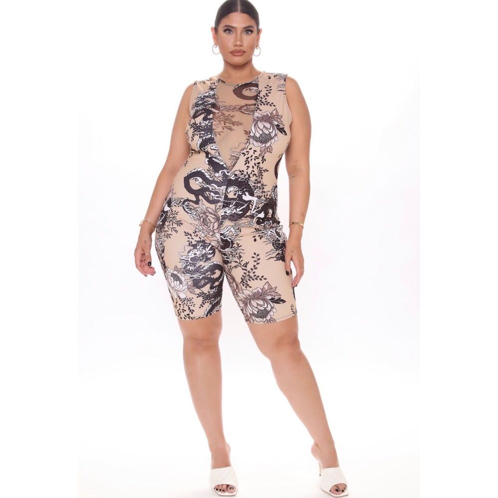 Fashion Nova Women’s Plus Size One Pice Body Con Romper Size 2X